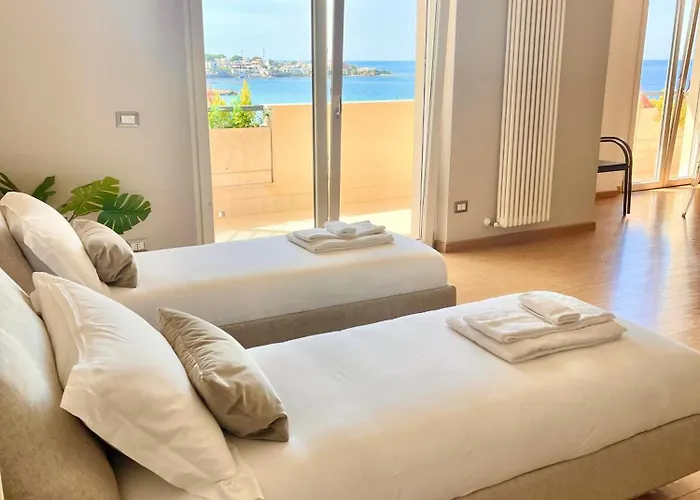 Seaside Suite